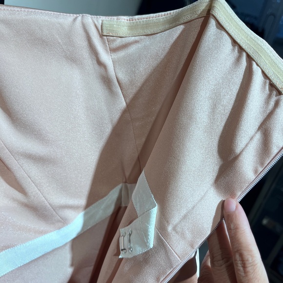 US 4 Marchesa Notte Collection Strapless Ruffle Gown NWT - Picture 12 of 13